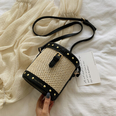 

Tailored Woman Fashion Weave Shoulder Bags Ladies Retro Countryside Leisure Bucket Bags
