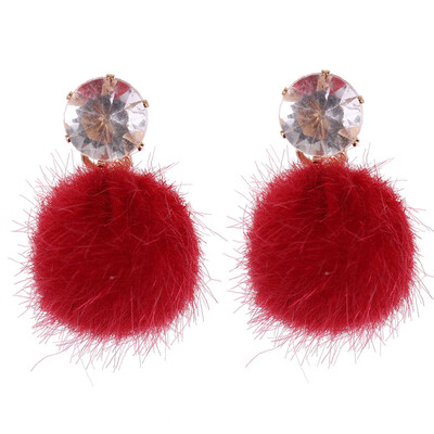 

Simple Winter Fashion Short Earring Dangle Artificial Ball Eardrop