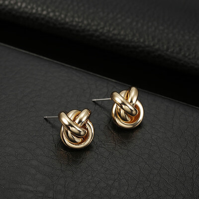 

Trendy Gold Color Indented Stud Earrings Fashion Jewelry Women Earrings Wedding Party Gifts Female Accessories Good Quality