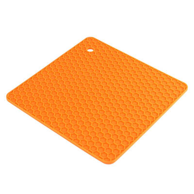 

Thickened Silicone Slip-Proof Heat Insulation Cushion Waterproof Table Mat