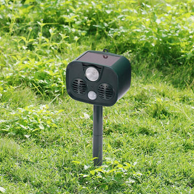 

Greensen Solar Power Garden Ultrasonic Pest Mouse Snake Repeller Repellent