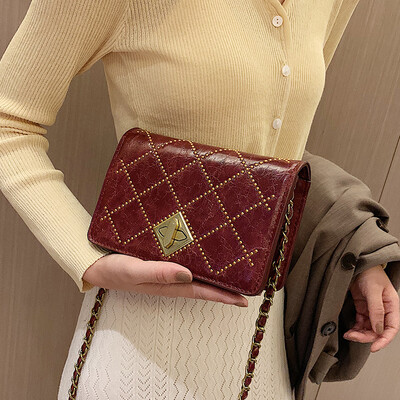 

Bags foreign womens bag 2019 autumn&winter new wave Korean version of the wild Messenger bag small bag Lingge chain fashion small square bag