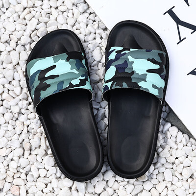 

Explosive outdoor slippers summer fashion wearing mens pinch personality Korean camouflage non-slip beach shoes