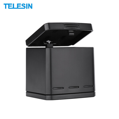 

TELESIN 2 In 1 Portable Battery Storage Charging Box Case Holder Triple Charger Battery Charging Box with Indicator Lights Max Ca