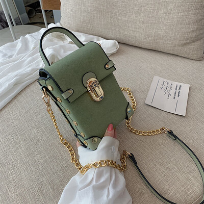 

Ins simple mobile phone small bag fashion frosted rivet bag new 2019 womens small square bag shoulder Messenger bag