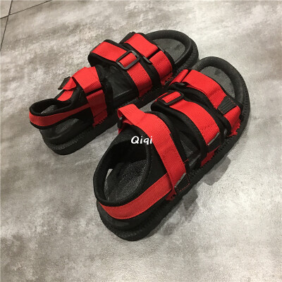 

2019 summer Korean version of magic sticker student girl 100 sandals original sandals air permeable sandals sandals