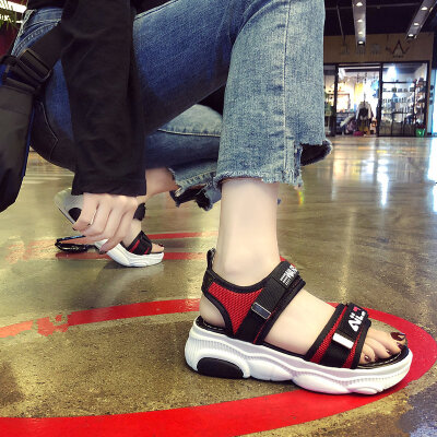 

Summer Korean version of 100 students thick-soled muffin Roman cool shoes bear flat-soled sandals girl
