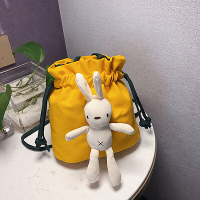 

2019 new cute cute cartoon simple versatile canvas bag fashion plaid bunny girl shoulder bucket bag