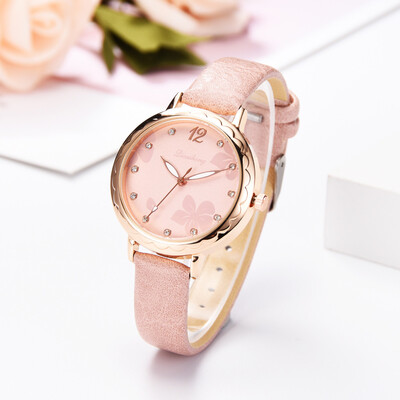 

〖Follure〗Fashion Simple And Simple Leisure Flower Scale Leather With Strap Ladies Watch