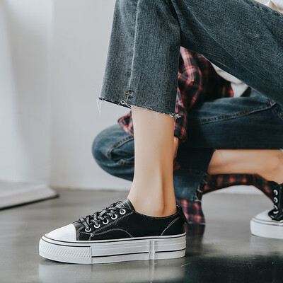 

2019 new autumn Korean version of the low leather shoes womens wild students thick casual shoes womens shoes