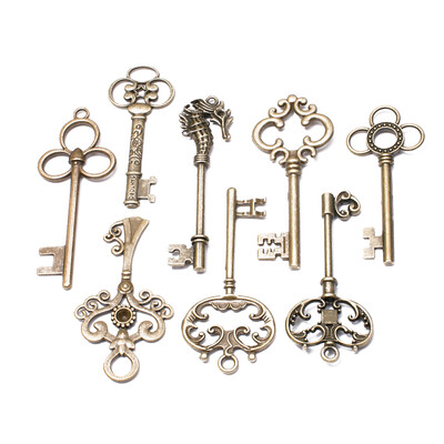 

8PCSSet Vintage Keys Pendant Antique Bronze Key Design Bracelets Necklace Keychain DIY Metal Jewelry