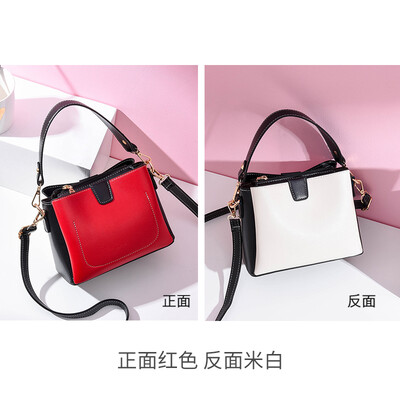 

On the new small bag womens fashion double bread simple bucket bag ins Super Fire Messenger bag handbag