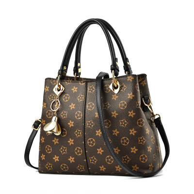 

Female bag fashion middle-aged mother bag single shoulder slant handbag Korean version of large bag