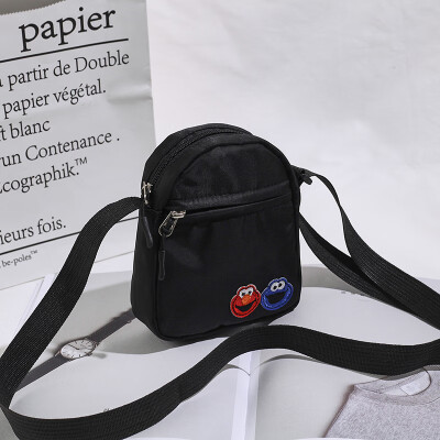 

Chic childlike bag female 2019 new Korean version of the casual mini mobile phone bag cartoon cute shoulder Messenger bag