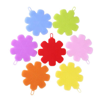 

Flower Shape Silicone Makeup Brush Cleaner Mat Cosmetic Pens Scrubber Board