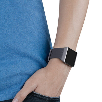 

〖Follure〗Smart Replacement Sports Silicone Watch Bracelet Strap Band For Fitbit Ionic BK