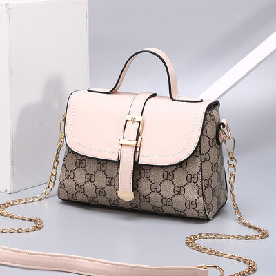 

10 pieces from the batch Korean version of the color matching color handbags casual college style new single shoulder Messenger bag small bag