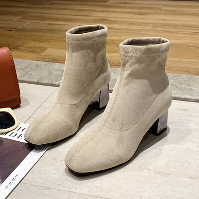 

Thin boots autumn&winter Korean version of thick heels high heels short boots short tube black square head Martin boots