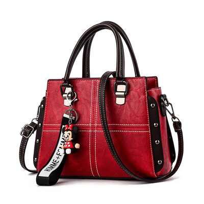 

Retro Hong Kong style handbag womens Mori Messenger bag small bag Korean version of Joker shoulder small bag