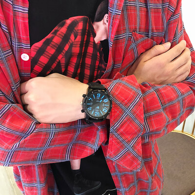

Shake the sound network red watches with male&female students large dial Korean version of simple sports leisure silicone prim