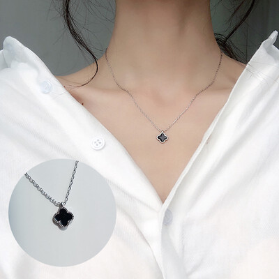 

Woman Beautyful Necklace Geometric Four Leaf Clo-ver Heart Shape Crystal Pendant Necklace Jewelry