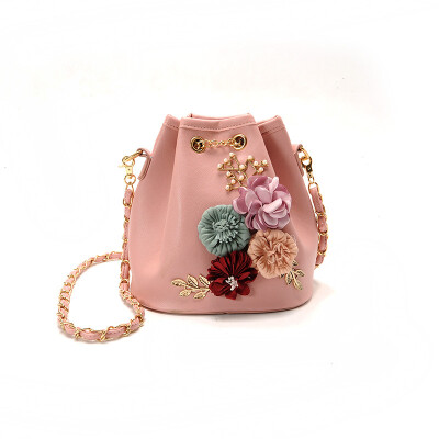 

Lady Flower Bucket Bag Crossbody Bags Summer Women PU Leather Fashion Messenger Bags Floral Chains Small Cute Shoulder Bags