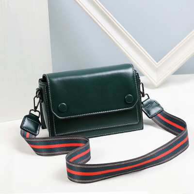 

Spring&summer womens bag new Chaohan version 100 lap shoulder oblique bag fashion small square bag simple