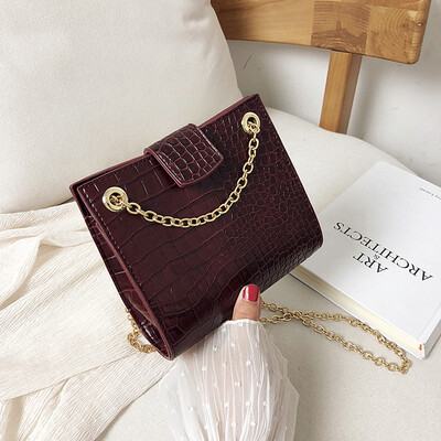 

Summer new high-end bag foreign gas 2019 new womens bag tide fashion single shoulder chain large capacity tote bag