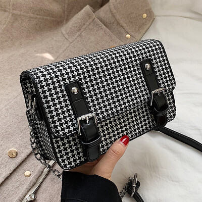 

Hong Kong style retro small square bag 2019 autumn new Korean version of womens bag original Sufeng 100 shoulder oblique satchel