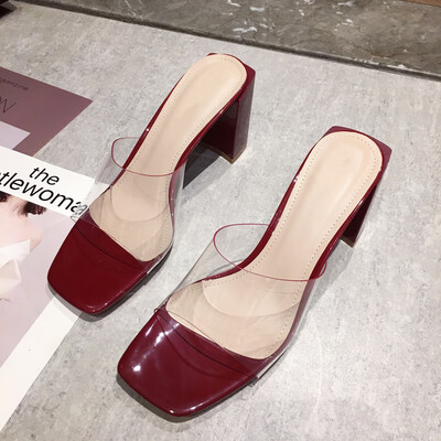 

Chic with a word transparent thick heels female Korean version of Joker sexy fashion slippers