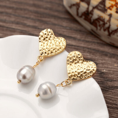 

Retro Freshwater Pearl Earrings Creative Temperament Simple Wild Slim Earrings