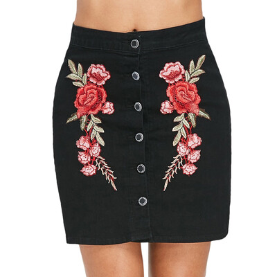 

Embroidered Buttoned Mini Skirt