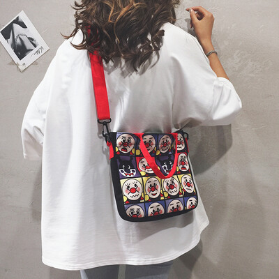 

Japanese Harajuku student bag female 2019 new cartoon wild cute Messenger bag canvas bag shoulder bag