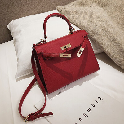 

Spring new small bag female 2019 new wave Korean version of the wild slung shoulder shoulder portable fashion texture Kelly bag