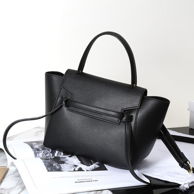 

Guangzhou womens bag 2019 new wild retro atmosphere shoulder portable Messenger bag wings personalized fashion squid bag