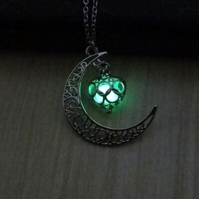 

Glow In the Dark Jewelry Silver Plated with Crescent Shaped Pendant Luminous Stone Beads Necklace for Women Gift