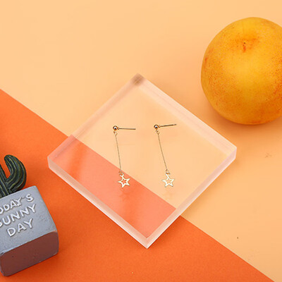 

Women Fashion Design Geometric Stud Earring Trendy Elegant Cute Vintage Pineapple Pattern Alloy Wild Sweet Jewelry Earrings