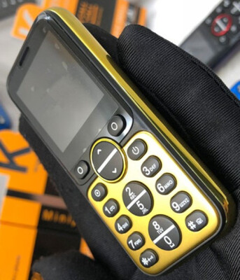 

Straight Double Card Keyboard Big Voice Bar Simple Mini Cell MP3 Bluetooth Dialer Olders Student Recorder Camera Mobile Phone