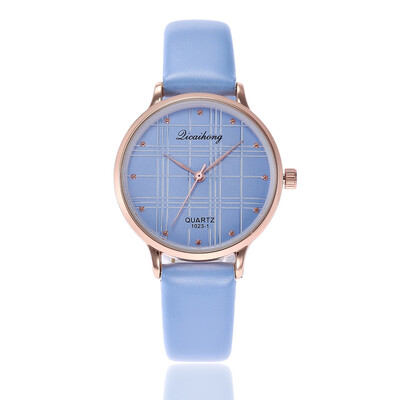 

Korean version of the personality ladies belt watch rivet scale stone