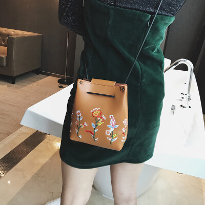 

Fashion single shoulder bag mini embroidery bucket bag change mobile phone bags Messenger bag