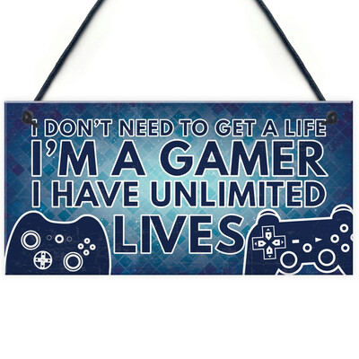 

Gobestart Gamer IM A GAMER Best Friend Gift Novelty Birthday Hanging Plaque Gift
