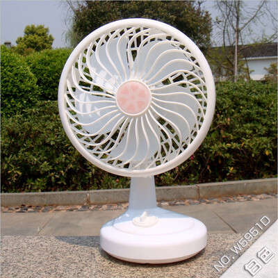 

New charging moving head fan 2 speed control Mini desktop lithium battery charging USB small fan Summer hot