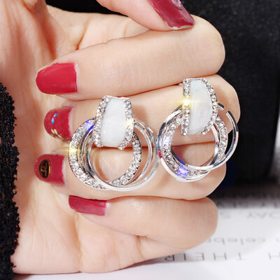 

2019 new brand design hand made geometric circle Korean earrings for women