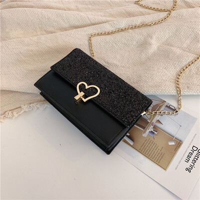 

2019 new contrast color heart-shaped lock buckle Messenger bag female chic wild chain shoulder bag fashion sequin small square bag