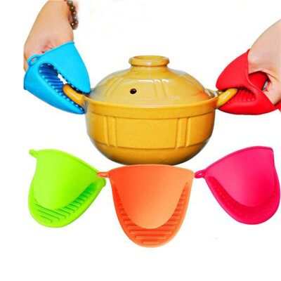 

1pcs Wife Helper Heat Insulation Gloves Silicone Hand Clip Baking Tools