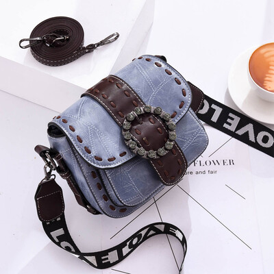 

The new wave of womens handbags Korean fashion Joker ladies shoulder bag Messenger bag ins summer