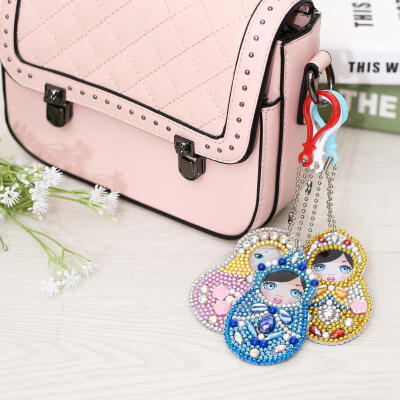 

Greensen 5 pcs DIY Beauty-shaped Drill Diamond Keychain Ornament for Hangbag