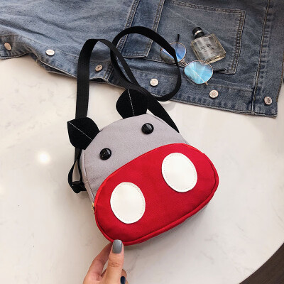 

2019 new fashion cartoon cute little hippo girl shoulder messenger bag casual wild hit color canvas bag