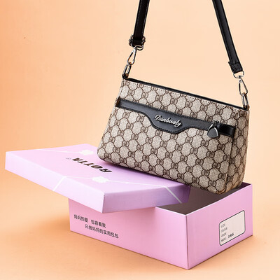 

Middle-aged womens bag Korean version slanted bag soft skin young old woman single shoulder bag mother buys food bag