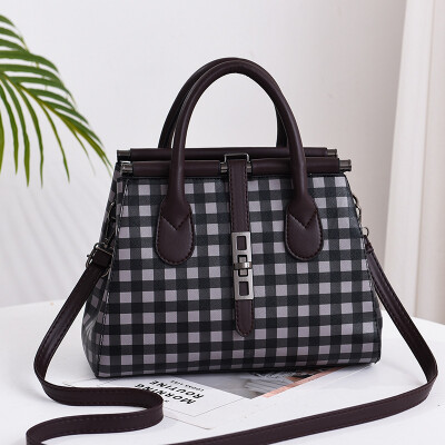 

2019 spring new platinum womens bag European&American fashion trend mobile handbags Messenger bag